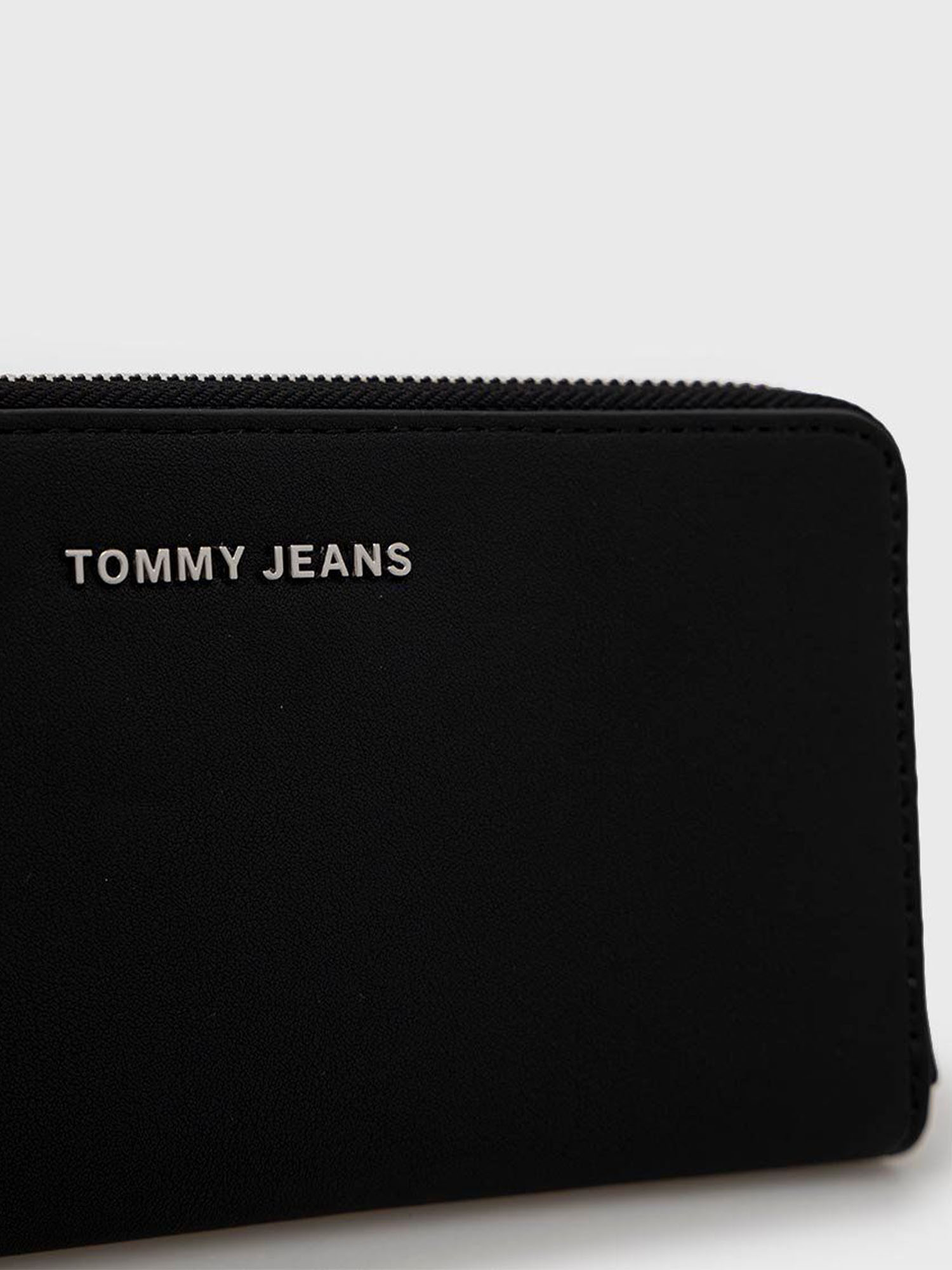 TOMMY H. LARGE ZIP - NERO