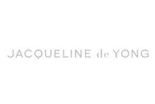 JAQUELINE DE YONG